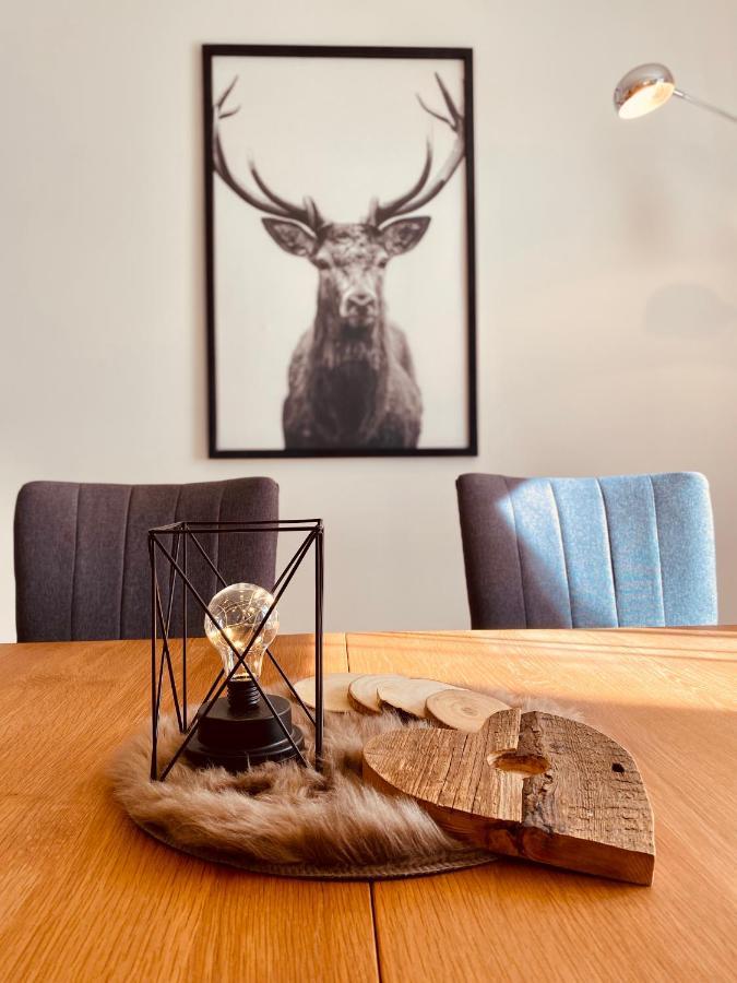 Arlberg Kristall Appartements Dalaas Bagian luar foto