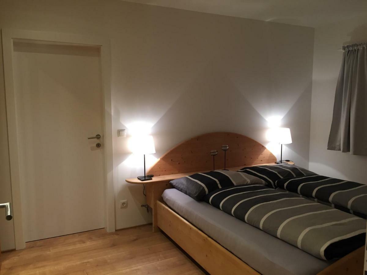 Arlberg Kristall Appartements Dalaas Bagian luar foto