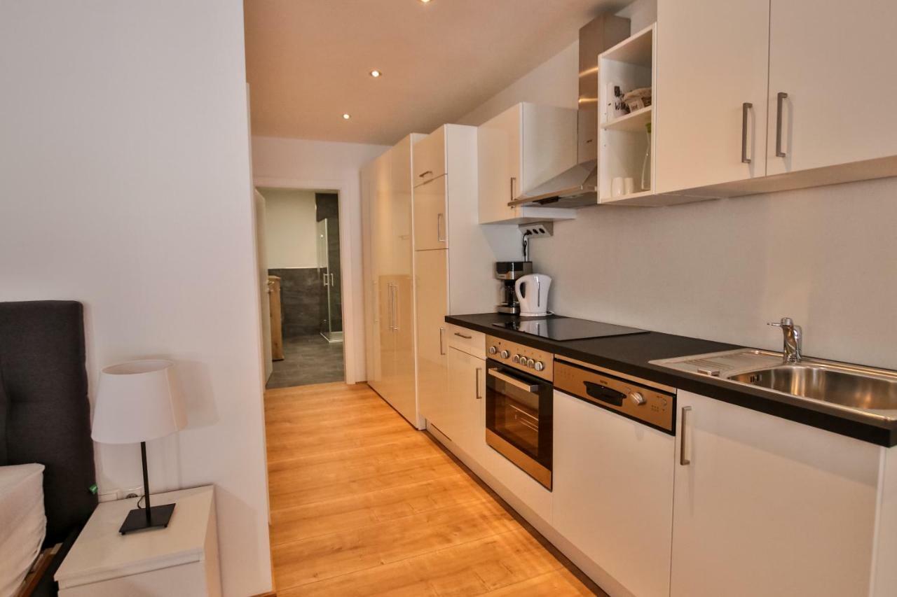 Arlberg Kristall Appartements Dalaas Bagian luar foto